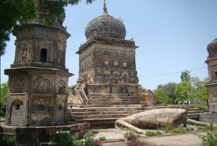 200 साल पुराने इस मंदिर में की जाती है मेंढक की पूजा, तांत्रिक के द्वारा हुआ था निर्माण