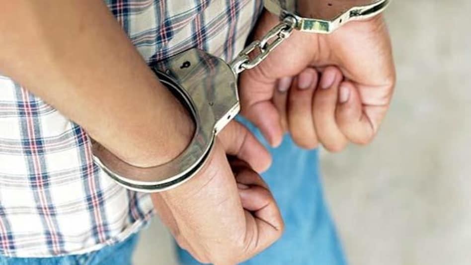 मामा के ₹40 लाख डकारने थे, इसलिए भांजे ने खुद ही बनवा डाली लूट की फिल्म! 11 लाख का बैग छिनने का किया नाटक, पुलिस ने पूछताछ की तो खुल गई पूरी पोल